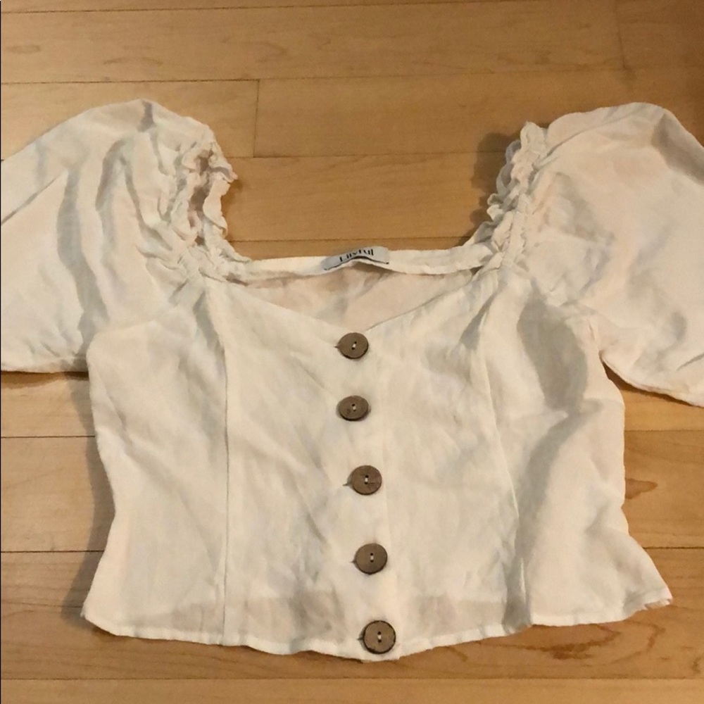 cute summery top!